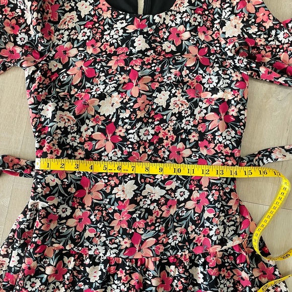 Dynamite, Women Long Sleeve Mini Flowy Dress, Belted, XS, Floral, fitted waist - Picture 14 of 14